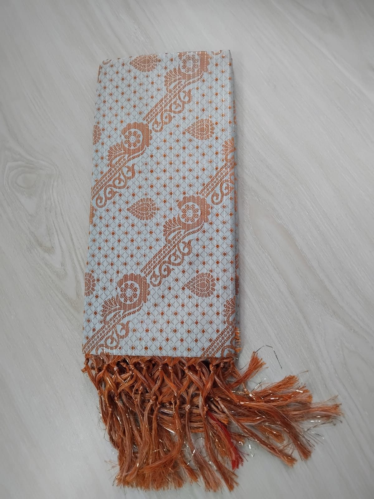 70 (2) kanchi katan Saree 12 Hat, Cross Flower Silver- Orange -70 - Image 1